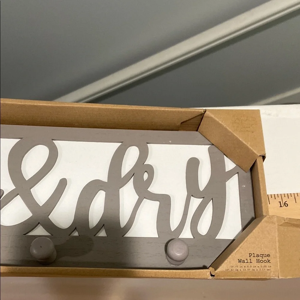 Gray Wash & Dry Wall Decor NIB Never opened laundry room mud room sign